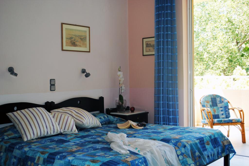 Marita'S Apartments Chania  Bagian luar foto