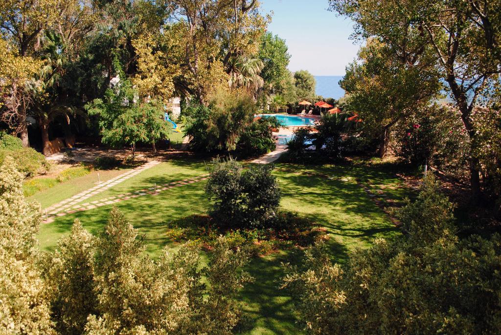 Marita'S Apartments Chania  Bagian luar foto
